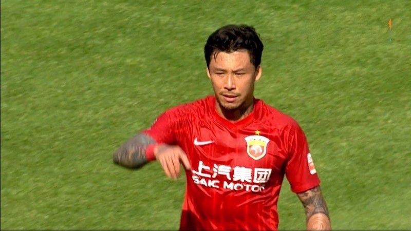 半场结束，拜仁1-0斯图加特。